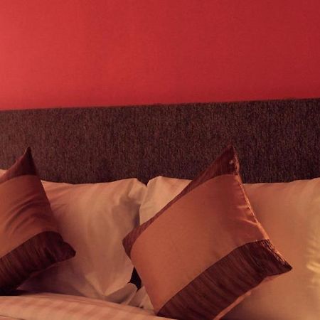 Hotel Jakarta Makassar Szoba fotó
