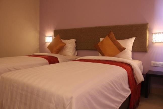 Hotel Jakarta Makassar Szoba fotó