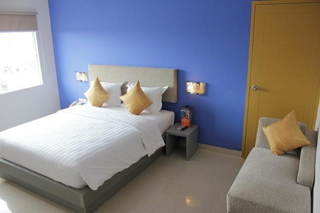 Hotel Jakarta Makassar Szoba fotó